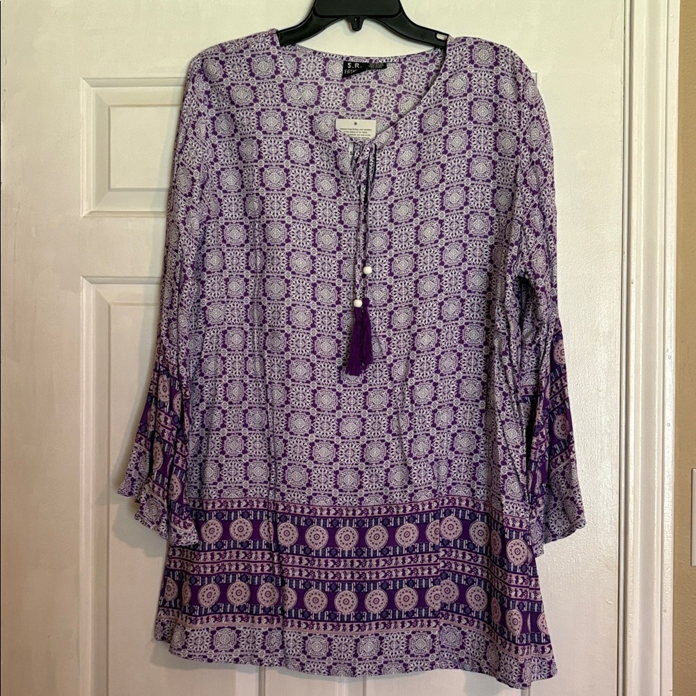 NEW Women's XL purple tunic with tassle detail